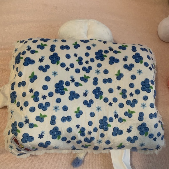 🫐Cute kawaii blueberry pillow pet🫐 - Picture 8 of 8
